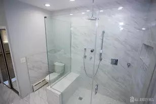 18 Robinhood Dr, Sayreville, NJ 08859 - Photo 47