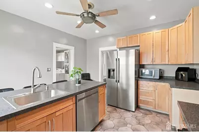 19 Church Street, Sayreville, NJ 08872 - Photo 21