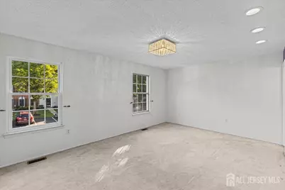 36 Albury Way, North Brunswick Township, NJ 08902 - Photo 17