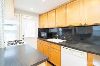11 Mayfield Place, Metuchen, NJ 08840 - Photo 11