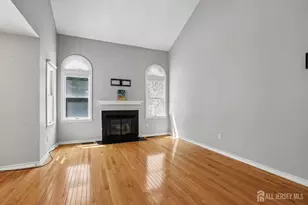 19 Dorchester Dr, East Brunswick Township, NJ 08816 - Photo 9