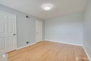 503 Woodbridge Commons Way, Iselin, NJ 08830 - Photo 13