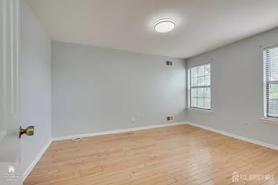 503 Woodbridge Commons Way, Iselin, NJ 08830 - Photo 11