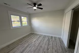 684 West Ave, Sewaren, NJ 07077 - Photo 13