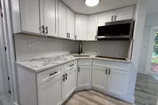 684 West Ave, Sewaren, NJ 07077 - Photo 11