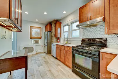 131 Grove Street, North Plainfield, NJ 07060 - Photo 21