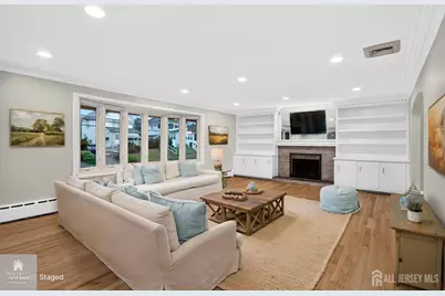22 Franklin Boulevard, Franklin Township, NJ 08873 - Photo 3