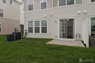 718 Station Rd, Dunellen, NJ 08812 - Photo 5