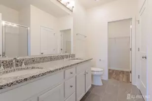 718 Station Rd, Dunellen, NJ 08812 - Photo 17