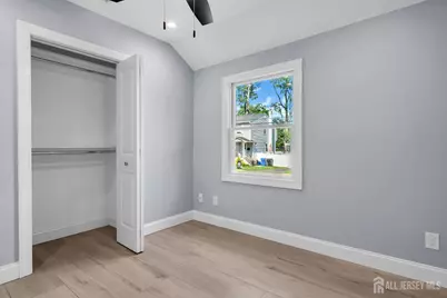 185 E Cliff Road, Colonia, NJ 07067 - Photo 19