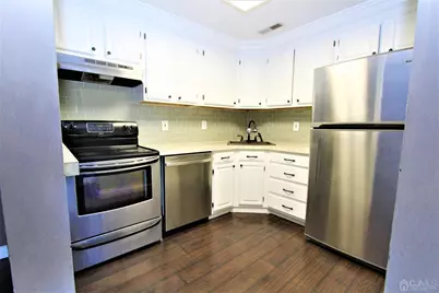 604 Ravens Crest Drive, Plainsboro Township, NJ 08536 - Photo 9