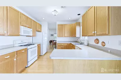 19 Appleby Drive, Helmetta, NJ 08828 - Photo 9
