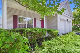 19 Appleby Dr, Helmetta, NJ 08828 - Photo 3