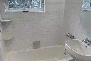 70 Beverly Rd, Bloomfield, NJ 07003 - Photo 7