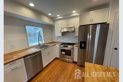 70 Beverly Road, Bloomfield, NJ 07003 - Photo 3