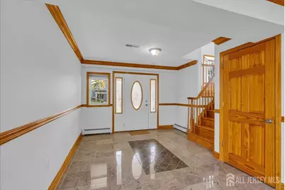 95 E Calvert Avenue, Edison, NJ 08820 - Photo 3