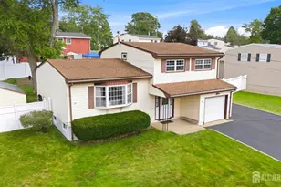 62 York St, Old Bridge Township, NJ 08857 - Photo 3