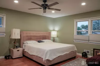 150 Farragut Avenue, Middlesex, NJ 08864 - Photo 5