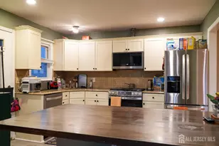 150 Farragut Ave, Middlesex, NJ 08864 - Photo 9