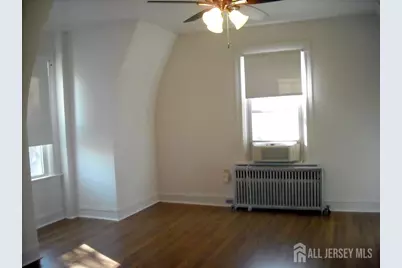301 Penfield Place #301, Dunellen, NJ 08812 - Photo 9