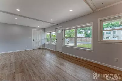 3 Pillar Drive, Sayreville, NJ 08879 - Photo 3