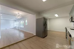 3 Pillar Dr, Sayreville, NJ 08879 - Photo 5