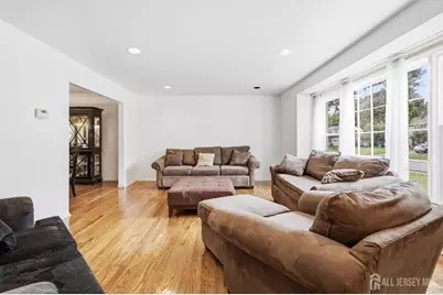 1636 Arthur Avenue, North Brunswick Township, NJ 08902 - Photo 5
