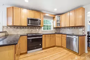 1636 Arthur Ave, North Brunswick Township, NJ 08902 - Photo 9
