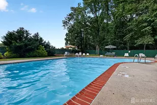 71 Highview Dr, Woodbridge Township, NJ 07095 - Photo 33