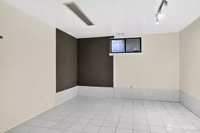 71 Highview Drive, Woodbridge Township, NJ 07095 - Photo 27