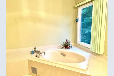 3 Webster Court, Plainsboro Township, NJ 08536 - Photo 17