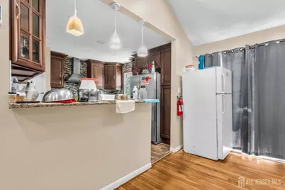 38 Jackson Avenue, Carteret, NJ 07008 - Photo 7