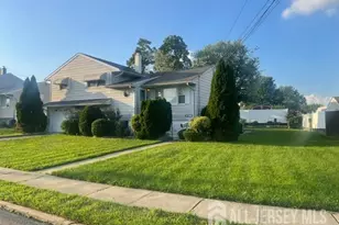 [Address not provided], Carteret, NJ 07008 - Photo 3