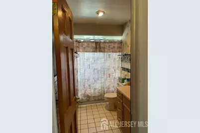 [Address not provided], Carteret, NJ 07008 - Photo 17