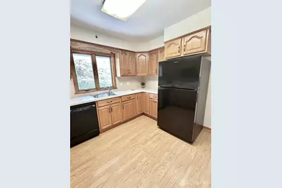 760 Coolidge Avenue, Woodbridge Township, NJ 07095 - Photo 9