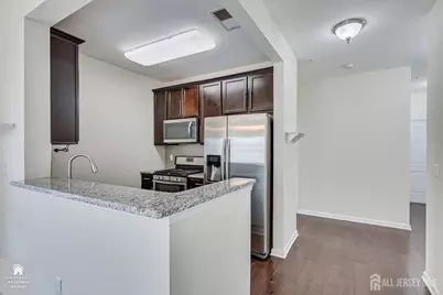 712 Strassle Way, South Plainfield, NJ 07080 - Photo 13