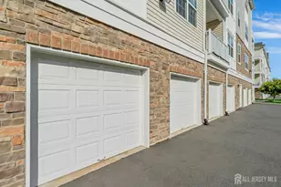 644 Lorhan Dr, Piscataway Township, NJ 08854 - Photo 27