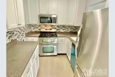 3001 Lighthouse Lane, Sayreville, NJ 08859 - Photo 7