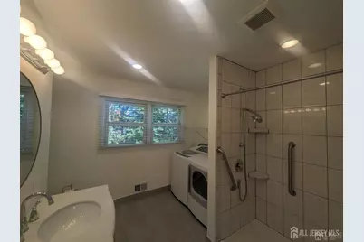 6 Hillside Avenue, Jamesburg, NJ 08831 - Photo 15
