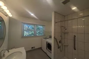 6 Hillside Ave, Jamesburg, NJ 08831 - Photo 15