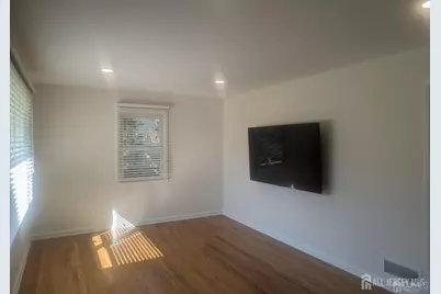 6 Hillside Avenue, Jamesburg, NJ 08831 - Photo 11