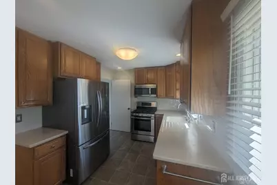 6 Hillside Avenue, Jamesburg, NJ 08831 - Photo 5