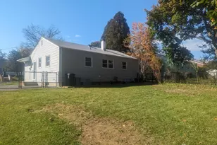6 Hillside Ave, Jamesburg, NJ 08831 - Photo 25