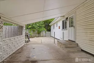 15 Bonham Dr, Edison, NJ 08837 - Photo 27