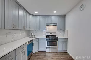 230 Kempsey Dr, North Brunswick Township, NJ 08902 - Photo 35