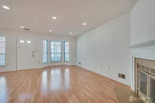 230 Kempsey Dr, North Brunswick Township, NJ 08902 - Photo 27