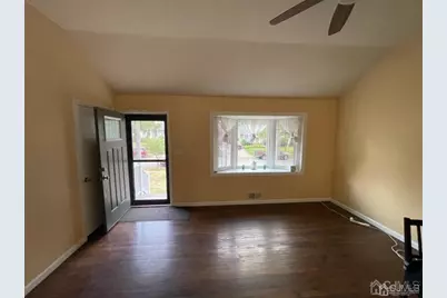 210 Runyon Avenue, Piscataway Township, NJ 08854 - Photo 7