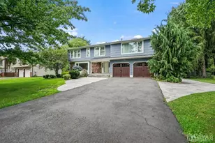 14 Kathy St, South Brunswick Township, NJ 08824 - Photo 3