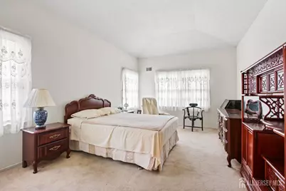115 Leeds Lane, Monroe Township, NJ 08831 - Photo 19
