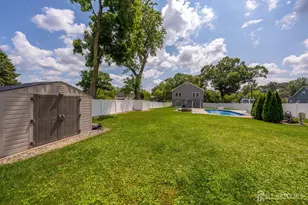 1718 W 4th St, Piscataway Township, NJ 08854 - Photo 25
